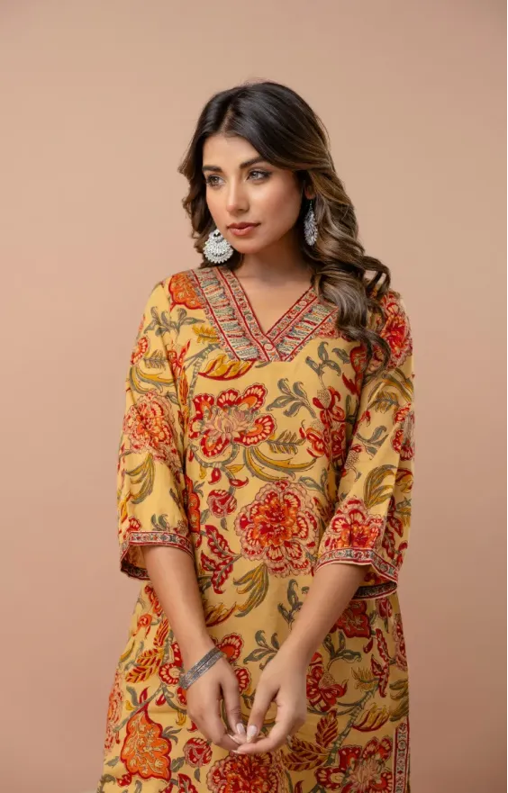 Golden Red V-neck Co-ord Set