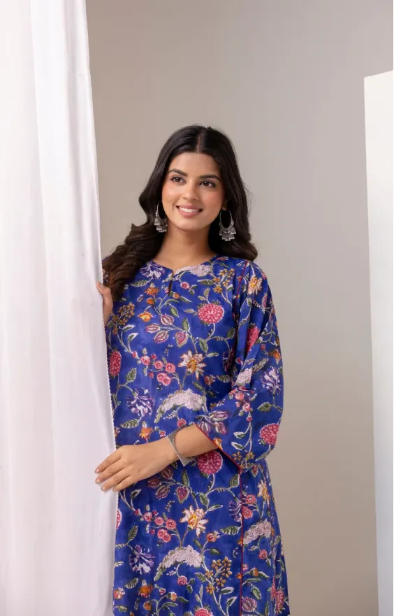 Blue Red Floral A-line Suit