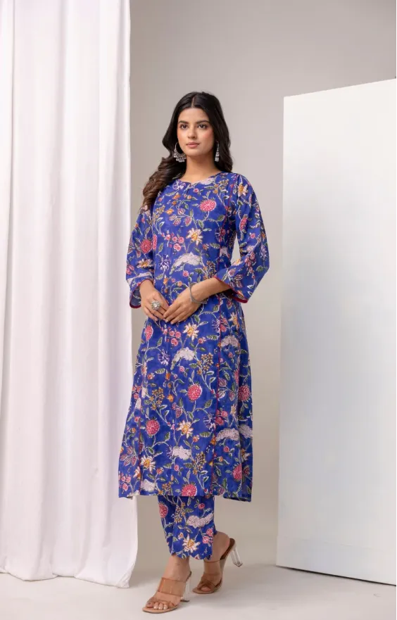 Blue Red Floral A-line Suit