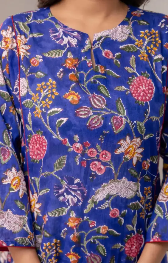 Blue Red Floral A-line Suit