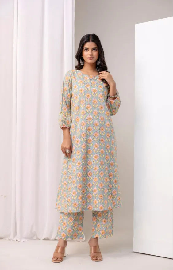 Pista Pink A-line Suit 