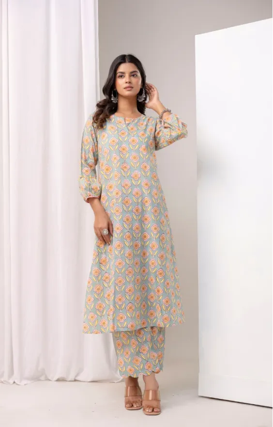 Pista Pink A-line Suit 