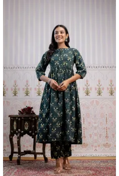 Moongia Green Yellow A-line Suit