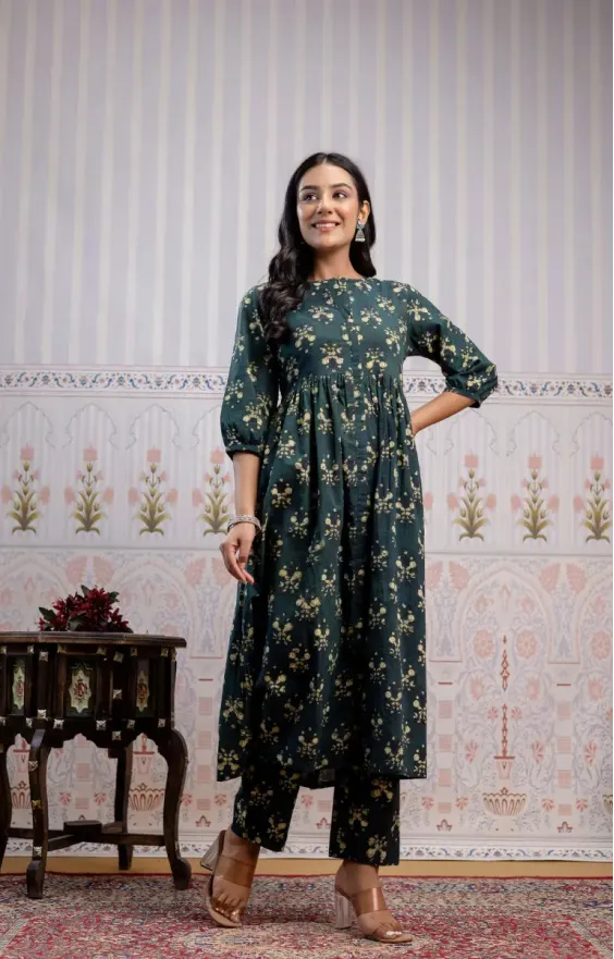 Moongia Green Yellow A-line Suit