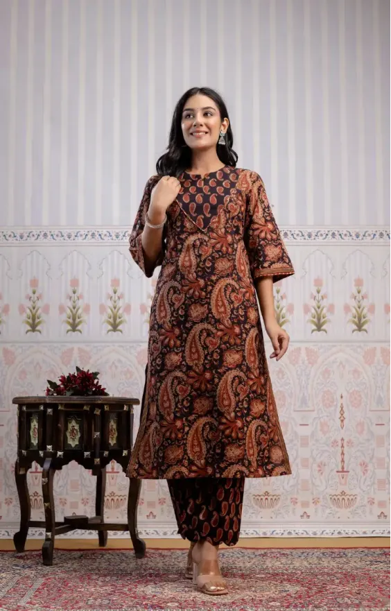 Paisley Dark Brown Straight Suit